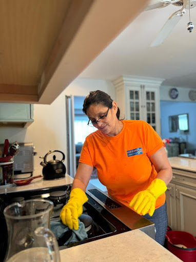 Best Commercial Cleaning Service in New Jersey 1 our customer-oriented cleaning staff providing office cleaning service in New Jersey