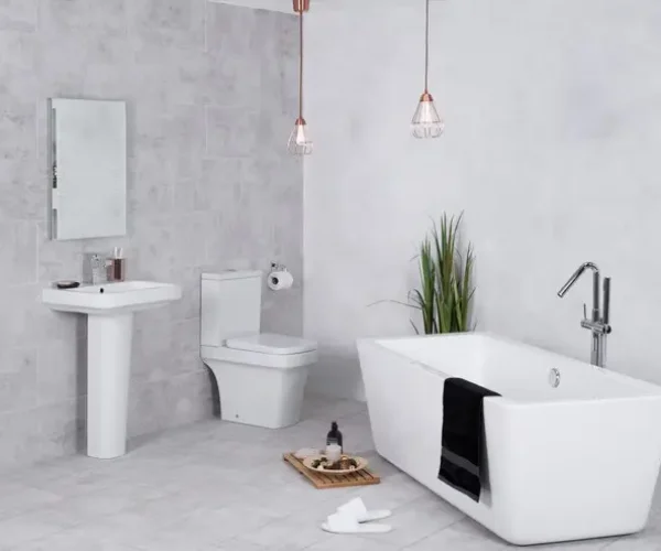 bathroom-cleaning